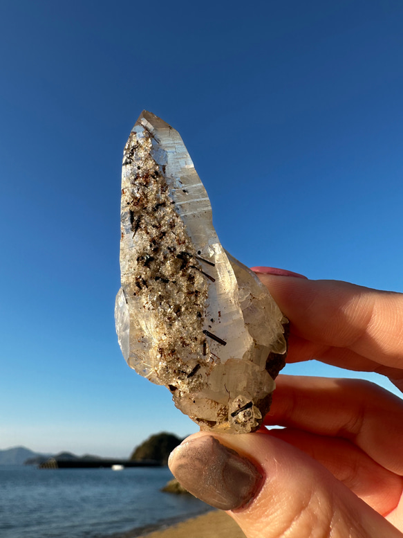最高品質】パキスタンスカルドゥ産水晶1 その他インテリア雑貨 最高品質】パキスタンスカルドゥ産水晶1 その他インテリア雑貨