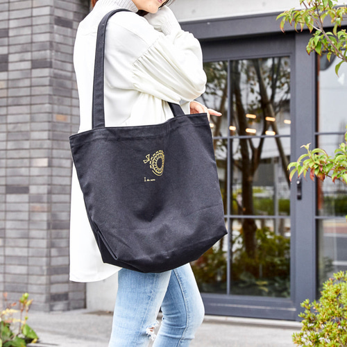 咲き編みの輪 A4万能トートバッグ｜ブラック×ゴールド トートバッグ