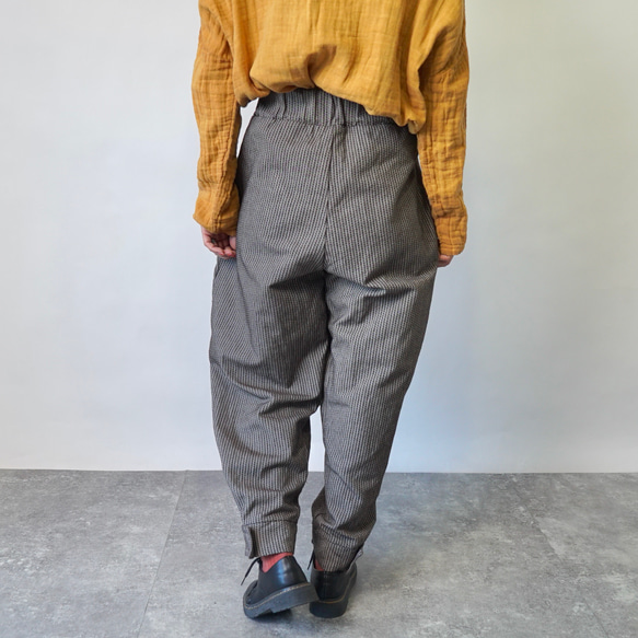 Yoroke 條紋 Sashiko 魔術貼褲子/咖啡棕色/Mikawa 棉 Sashiko 編織 第3張的照片