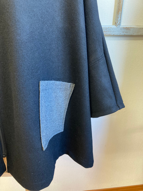 促銷價★ 人氣再次上架❤️ 羊毛材質雨披式蝙蝠派克大衣黑灰色（無尺碼L-LL） 第6張的照片