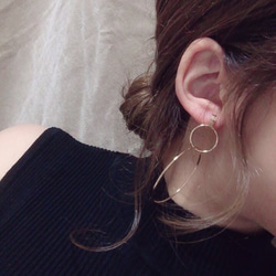 Gold w hoop pierce 3枚目の画像