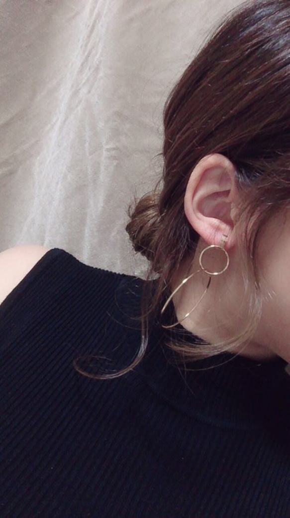 Gold w hoop pierce 3枚目の画像