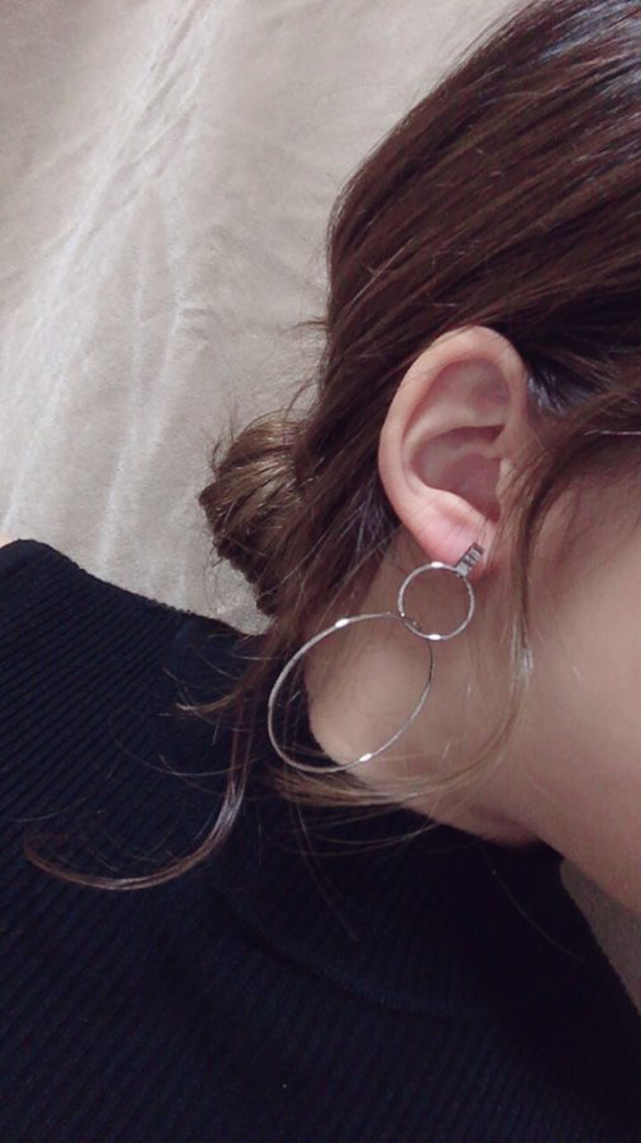 Silver w hoop pierce 2枚目の画像