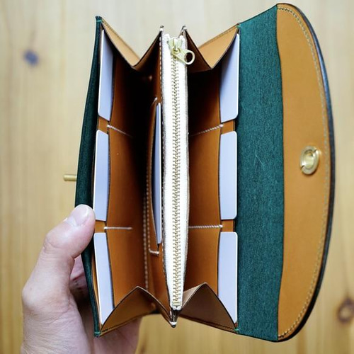 flap long wallet [ ブルーグラデーション ] フラップロングウォレット