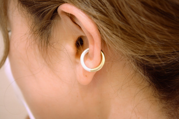 bi-color ear cuff 5枚目の画像