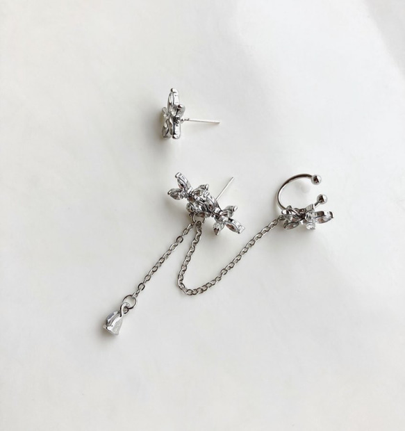 Crystal flower chain pierce ear cuff 3枚目の画像
