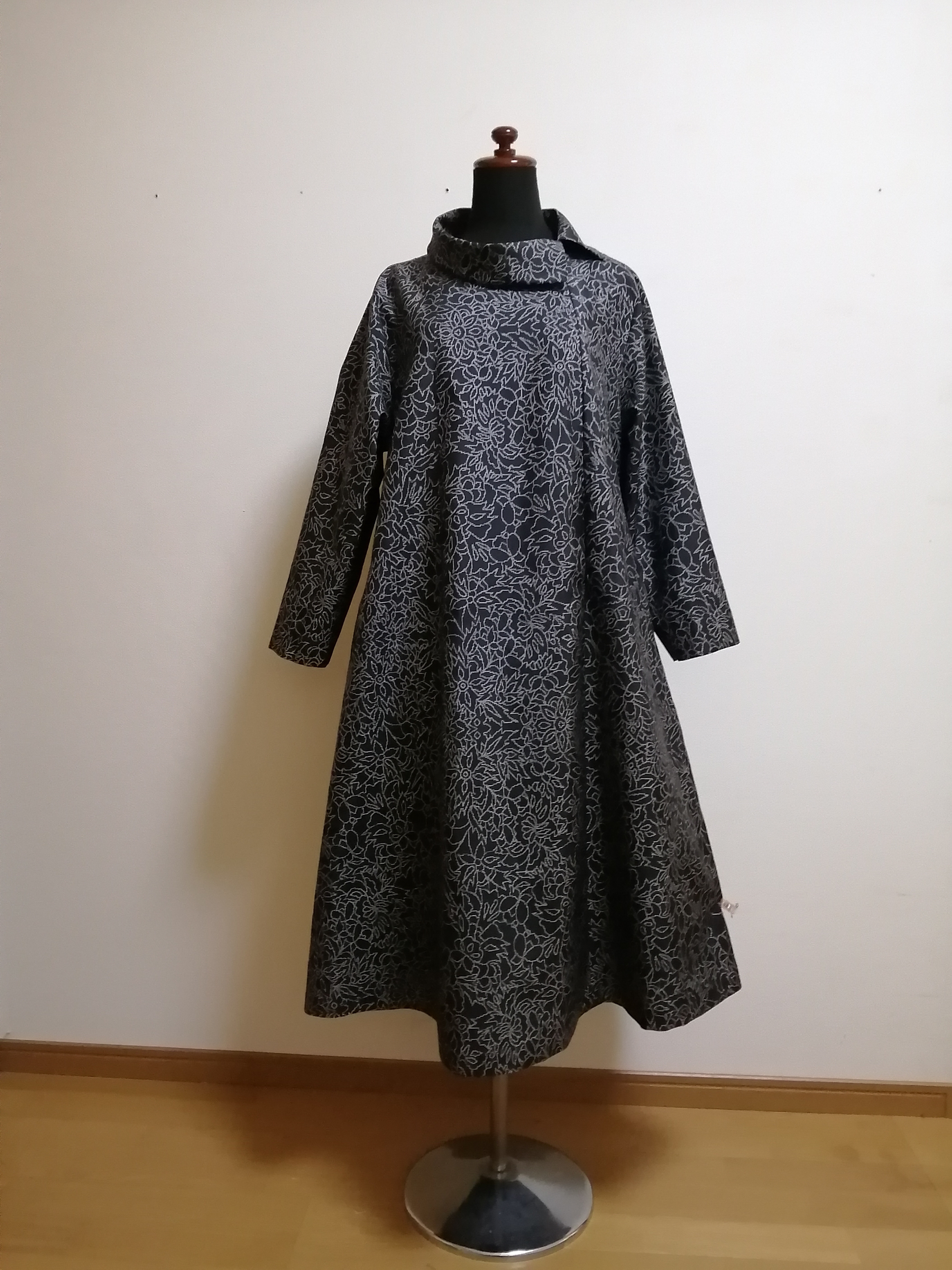 SOLD　着物リメイク　ワンピース　大島紬