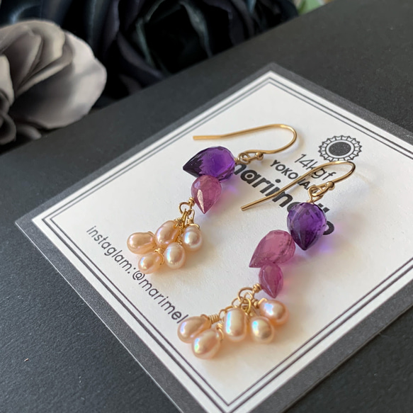 14kgf*紅寶石和紫水晶花蕾不對稱耳環*配淡水珍珠/耳釘 第2張的照片