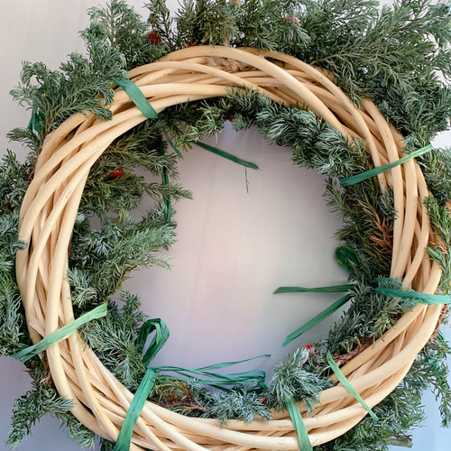 送料込】コニファーのクリスマスリース☆土台にも♪ ドライフラワー