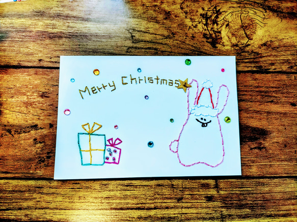 【クリスマス】紙刺繍メッセージカード(うさぎサンタ） 1枚目の画像