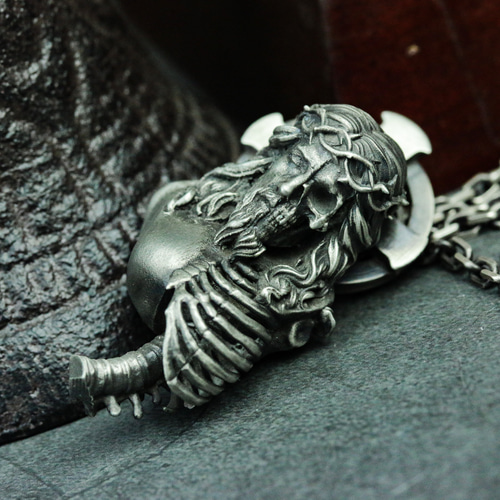 聖金曜日 925 シルバー ペンダント ネックレス、神と悪魔のキリスト教