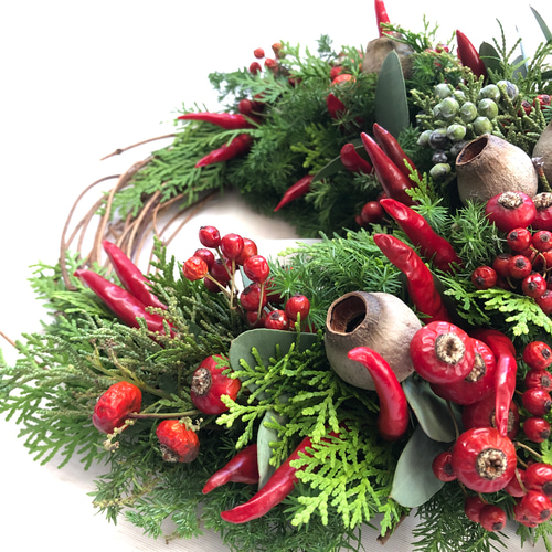 予約受付】フレッシュ＊クリスマスリース/赤い実たっぷりの三日月