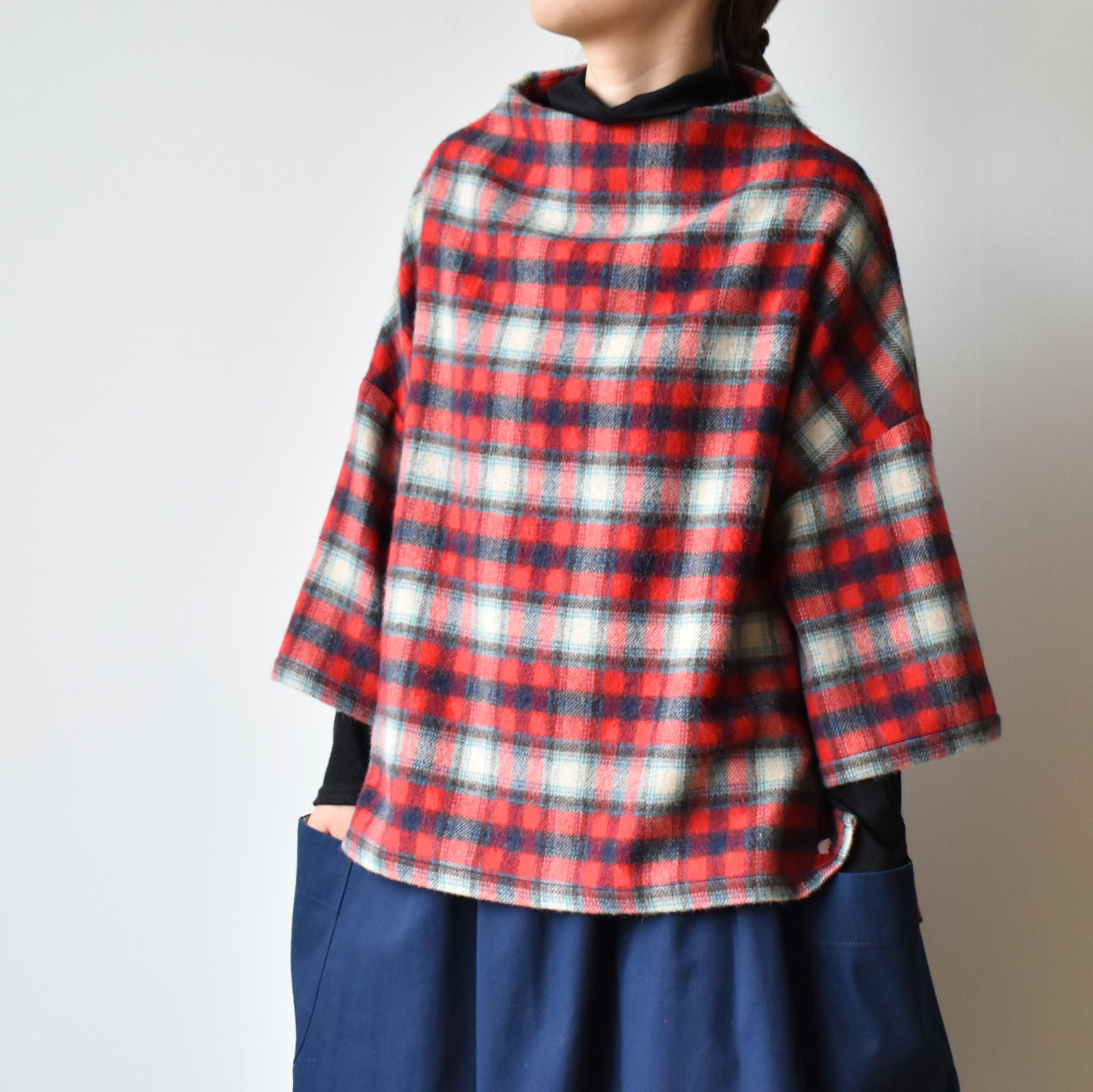 着心地も見た目もあたたかいチェック柄プルオーバー【SOL102F】