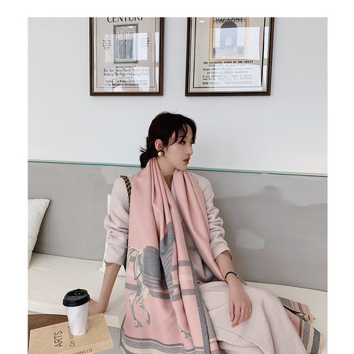 ストール マフラー 馬柄 ピンク ストール 大判 ショールカシミヤ ストール マフラー 馬柄 ピンク ストール 大判 ショールカシミヤ