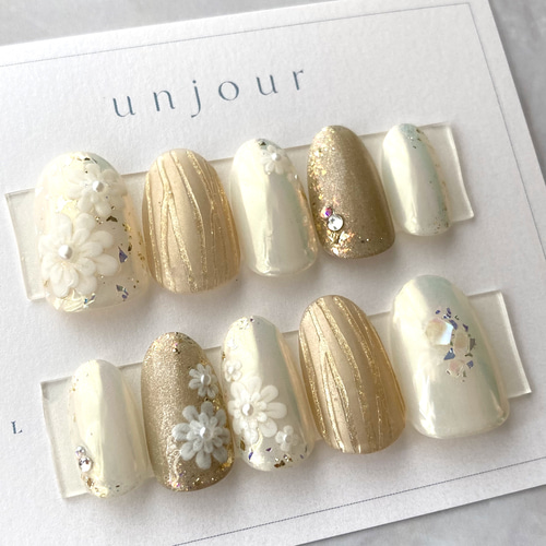 シェルとフラワーフィルムのネイルチップ ／ ブライダル 成人式 卒業式