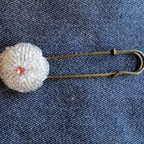 新作】ビーズボタンのカブトピン ストールピン マフラー留め ピン