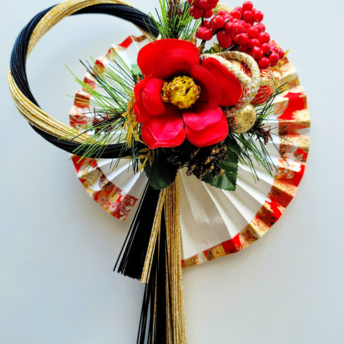 黒金水引結び注連縄白扇赤椿 しめ縄 正月 正月飾り 正月リース しめ縄