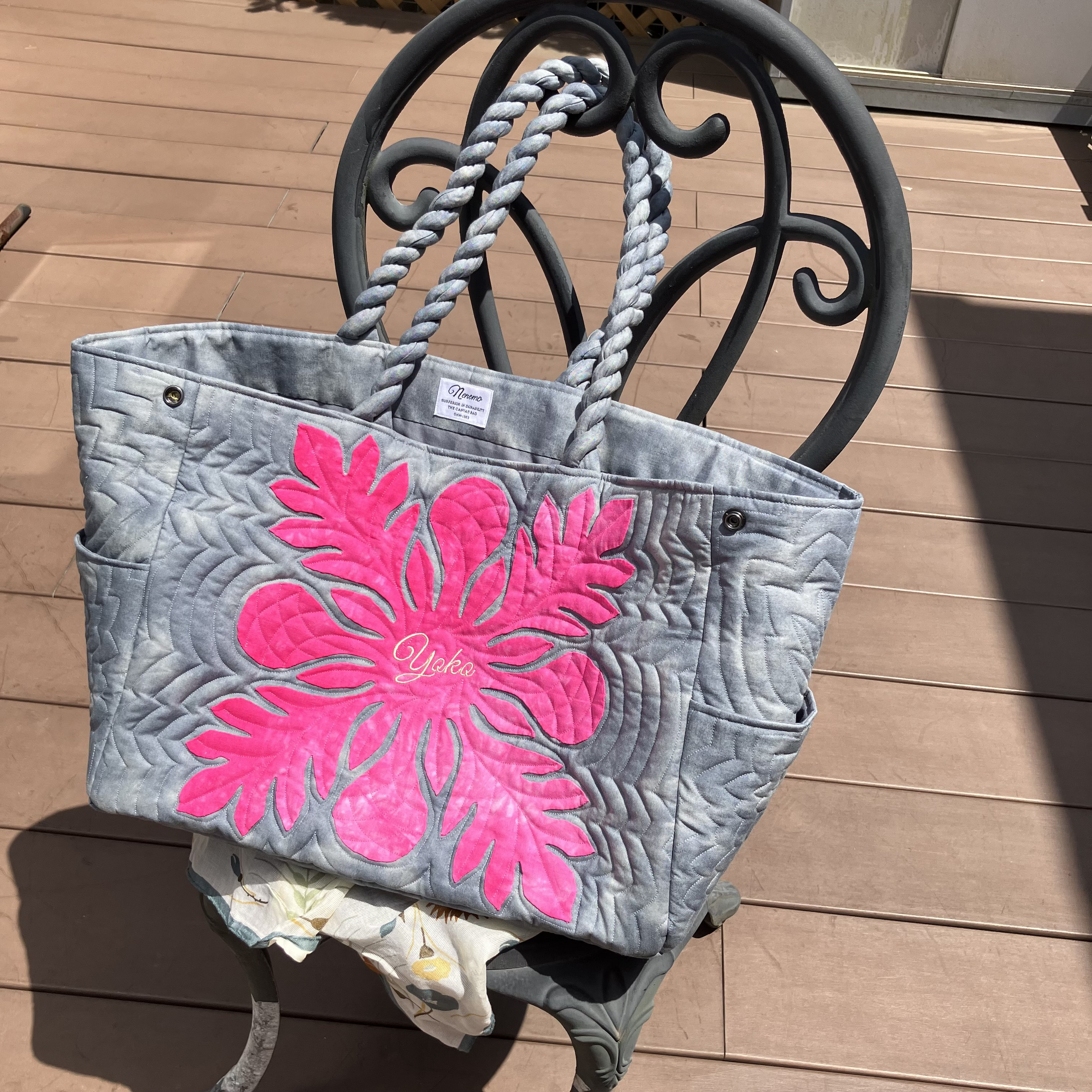 ハワイアンキルト パンの木の大きめトートバックグレーピンクD トート