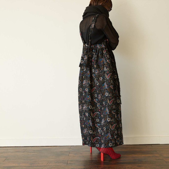 apron dress (black paisley) 5枚目の画像