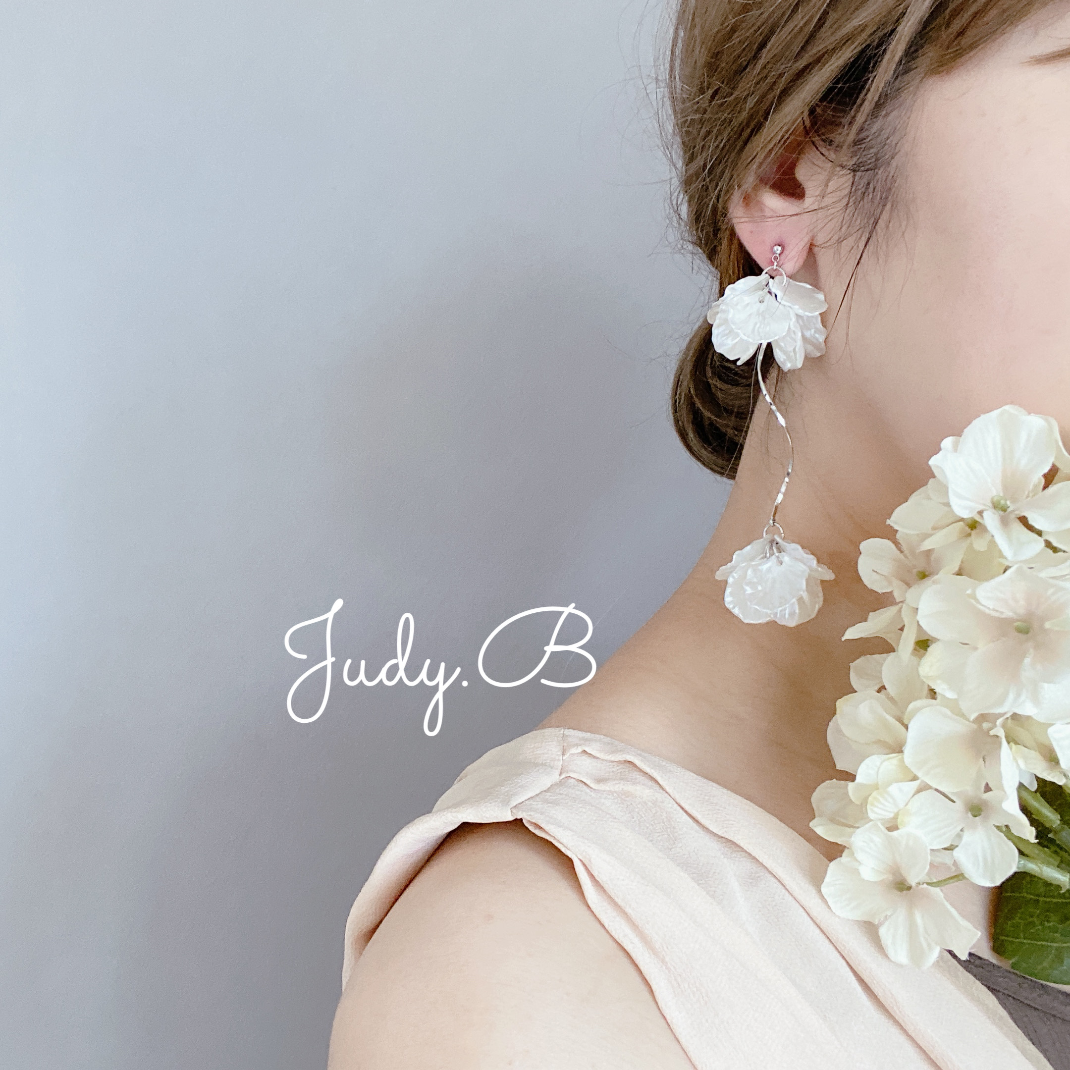 ★JUDY AND PAUL★ フリーフラワークリスタルリングピアス JUDY AND PAUL(ジュディーアンドポール) アクセサリー