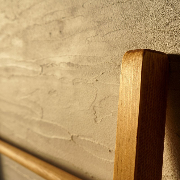 見せる収納♪ラダーラック ハンガー ストール ベルト パシュミナ 天然木の風合い タオルハンガー タオル掛け 無垢 5枚目の画像