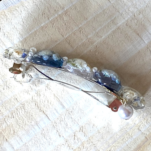 ドライフラワーバレッタ かすみ草 華やか レジンアクセサリー イベント