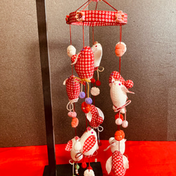 梅と雪兎の吊るし飾り　(5本吊り) 3枚目の画像