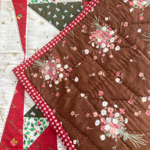 パッチワークキルト　タペストリー　スター Tpe-054）アルバムスター タペストリー キット | フラワー