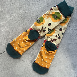 北欧フラワー柄ユニセックス靴下❤️スケーターソックス グラフィックポップアート バードツリー プレゼントギフトお祝い 4枚目の画像