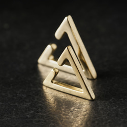 Constructivism 結構主義 三角耳扣 Triangle EarCuff 第6張的照片