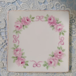 ♡四角皿➕湯呑み茶碗(薔薇/ピンク色リボン)13.5cmX13.5cm 5枚目の画像