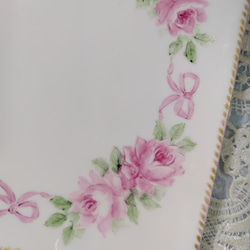 ♡四角皿➕湯呑み茶碗(薔薇/ピンク色リボン)13.5cmX13.5cm 6枚目の画像