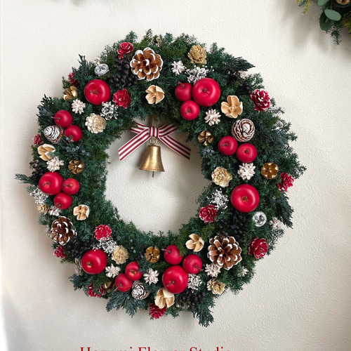 ☆超BIG☆プリザーブドのリンゴいっぱいクリスマスリース（40センチ