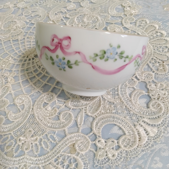 ♡角皿➕湯呑み茶碗(忘れな草/ ピンクリボン) 6枚目の画像
