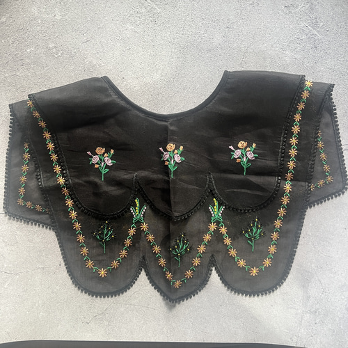 スカラップレース刺繍つけ襟♪フェイクカラー付け衿