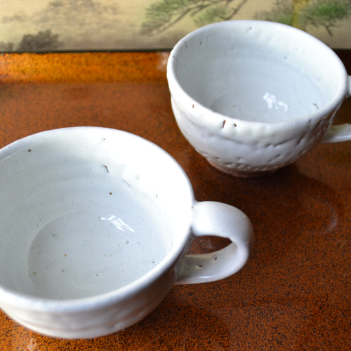 お値打ち品！】ペアマグカップ(雪肌かいらぎ) お得な2個セット とん 