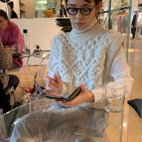 手編み アラン模様ベスト 石田ゆり子着 ニット・セーター はる 手編み アラン模様ベスト 石田ゆり子着 ニット・セーター はる