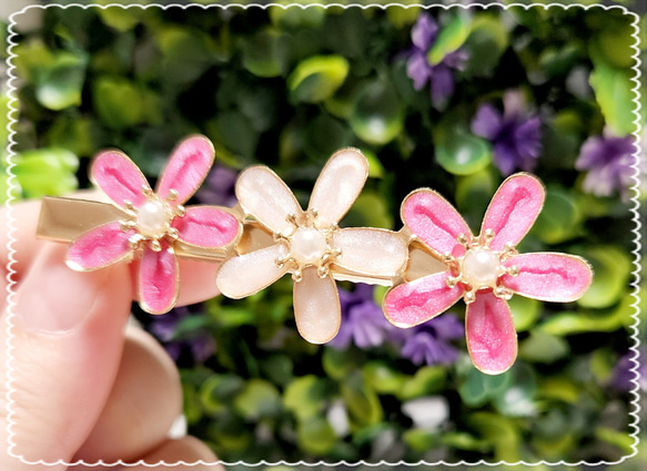 大人可愛い華やかflowerパールのヘアクリップ❤️✨️ピンク　送料無料　限定　花　プレゼント　ラッピング　大人女子 3枚目の画像