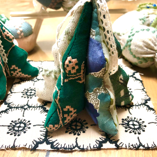 ミナペルホネン クリスマスツリー ファブリックツリー d クリスマス