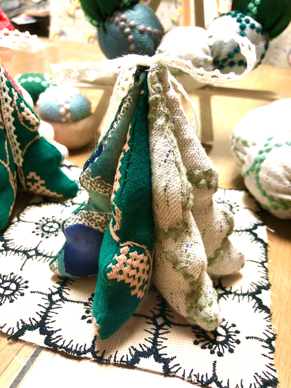 ミナペルホネン クリスマスツリー ファブリックツリー d クリスマス