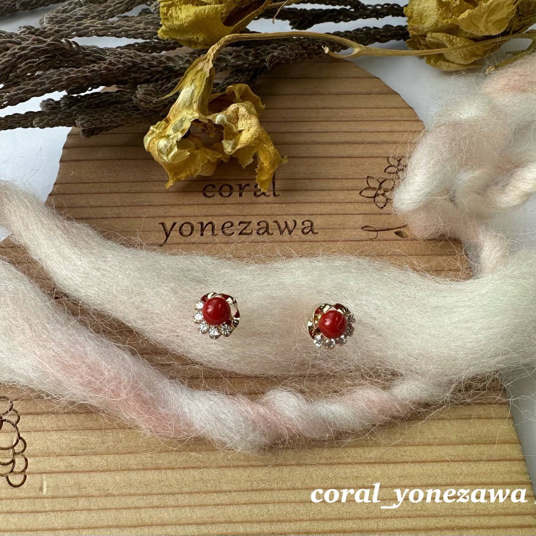 赤珊瑚・K18・ジュリコニア　デザインピアス　深海の宝石　清楚でオトナ可愛い　R41118Y2