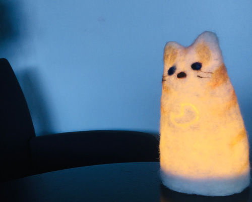 Handmade ～ インテリア雑貨 ～　【 エルフの癒し 】　ランプシェード Handmade ～ インテリア雑貨 ～【 エルフの癒し 】ランプシェード