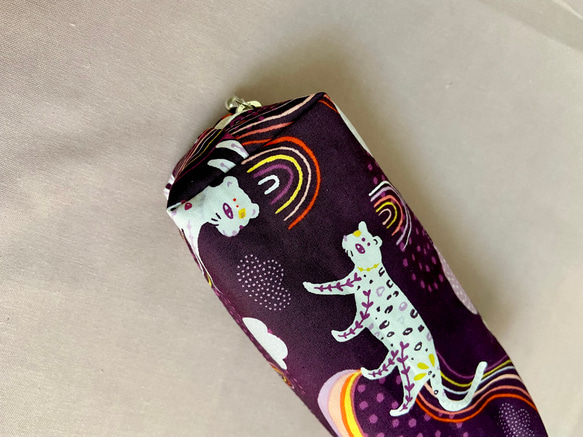 コンパクト ペンケース 猫 トラ ヒョウ 虹 レインボー 紫 パープル ポーチ 動物 5枚目の画像