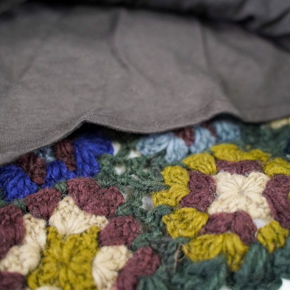 【華やかクロシェが可愛い】手編み　子供用130ｃｍ～150ｃｍ　ミニスカート　ハンターグリーン 7枚目の画像