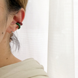 ★再販★軽い/クリスマスカラーのイヤーカフ/3点セット/レッド/ホワイト/グリーン/クレイ 4枚目の画像