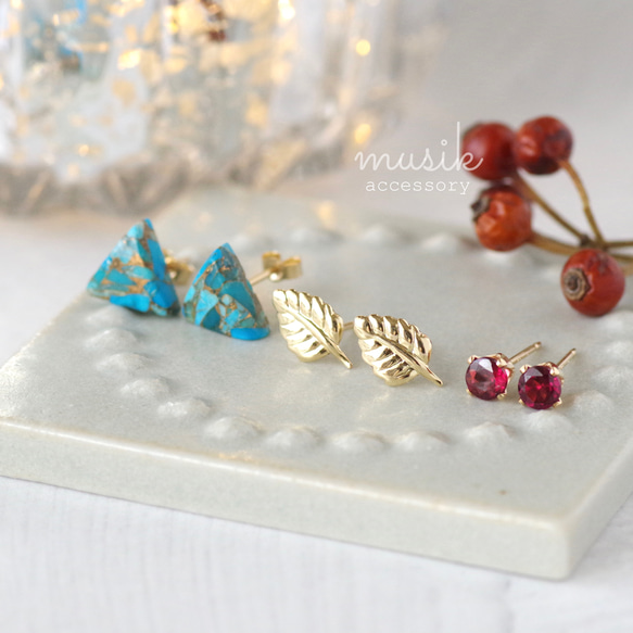 のんたん14kgf天然石Leafcarvingトリプレットピアス のんたん様専用