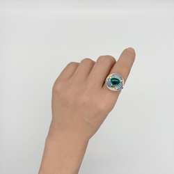 陶器の指輪　カプリース/エメラルド・イエロー・小紋花 2枚目の画像