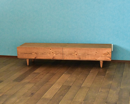 無垢材】テレビボード 150㎝ ミディアムブラウン 鉄脚 鉄取手 無垢材】テレビボード 150㎝ ミディアムブラウン 鉄脚 鉄取手