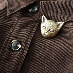 【5000円OFF/限定1点】子猫のブローチ  〈プレゼントにおすすめ〉 猫ちゃん アンティーク ブローチ 5枚目の画像