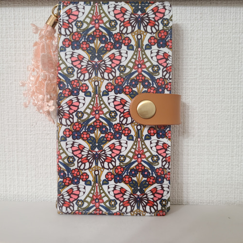 【ご参考:3枚掲載中】掲載生地で作製可能。LIBERTY リバティスマホケース 1枚掲載中】※掲載生地でも作製可能です。 リバティ LIBERTY